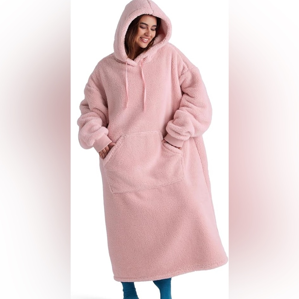 Bedsure Ultra Soft Long Shaggy Sherpa Hooded Blanket Pink